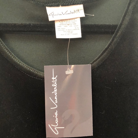 Velvet-feel Deep-Green Shell  —  NEW - Picture 2 of 4